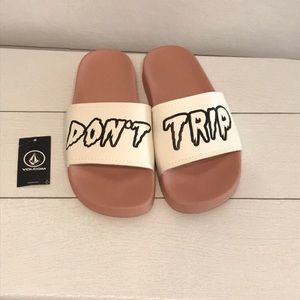 Volcom don’t trip slides